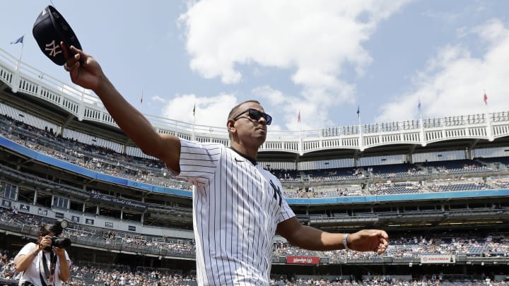 Los Yankees invitaron a Alex Rodríguez por primera vez desde su retiro