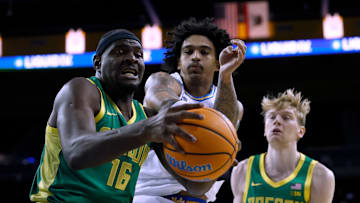 Oregon v UCLA