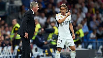 Carlo Ancelotti diklaim telah tawarkan posisi staff kepelatihan kepada Luka Modric di Real Madrid. Carlo Ancelotti diklaim telah tawarkan posisi staff kepelatihan kepada Luka Modric di Real Madrid.