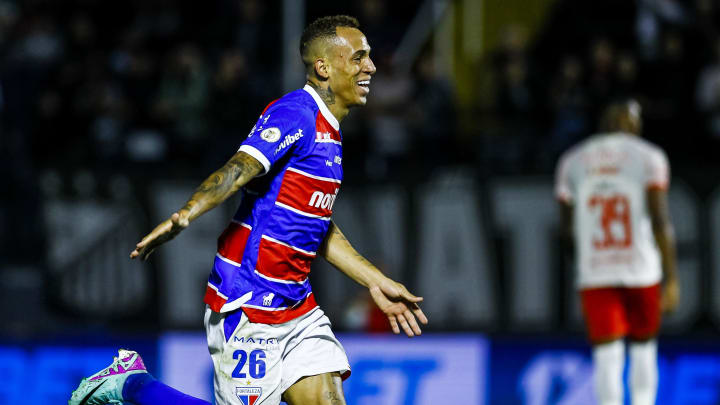 Breno Lopes, atacante do Fortaleza em 2024