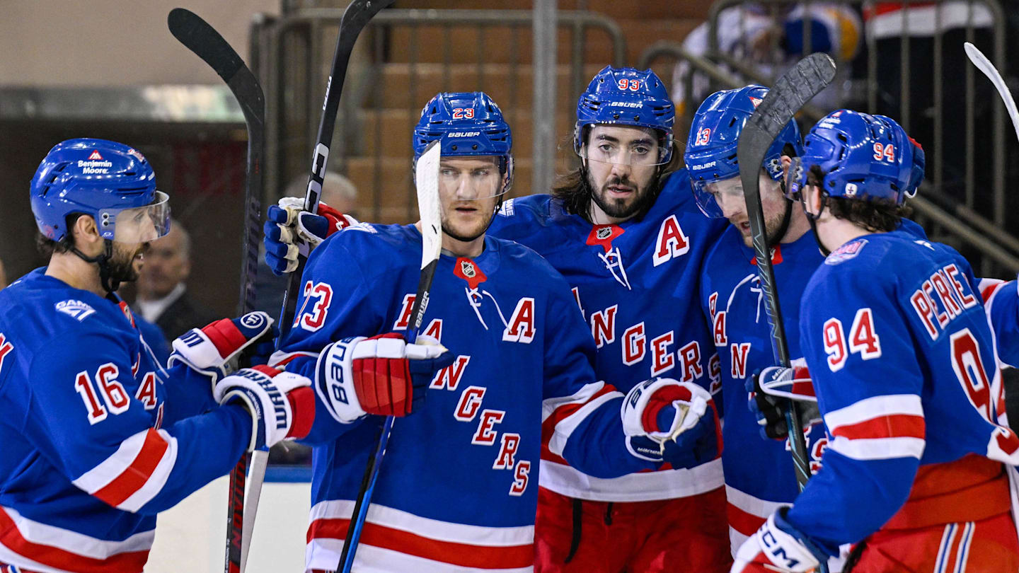 NY Rangers Star Keeps Impressive Points Streak Alive Despite Loss