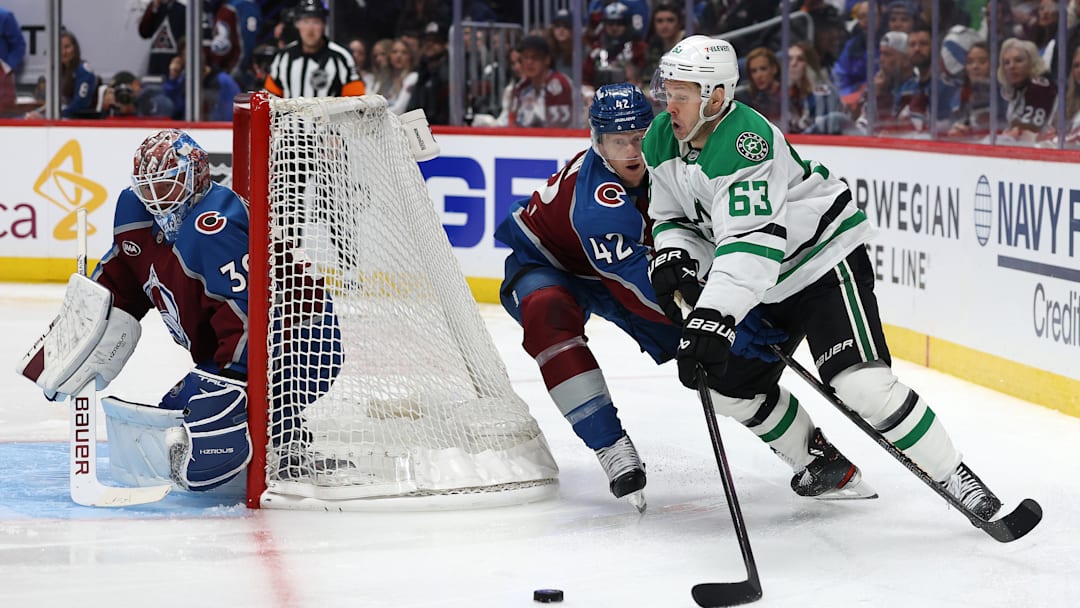 The Colorado Avalanche dropped Game 3 2-1 to fall behind to the Dallas Stars in their opening-round series.