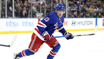 Boston Bruins v New York Rangers