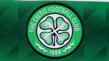 Club Crest - Glasgow Celtic FC MANCHESTER, ENGLAND - MAY 15: The official club badge of Glasgow Celtic FC on a home shirt on May 15, 2024 in Manchester, England. (Photo by Visionhaus) Manchester Prestwich England United Kingdom Copyright: xVisionhausx 776004101