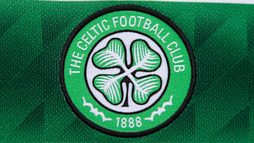 Club Crest - Glasgow Celtic FC MANCHESTER, ENGLAND - MAY 15: The official club badge of Glasgow Celtic FC on a home shirt on May 15, 2024 in Manchester, England. (Photo by Visionhaus) Manchester Prestwich England United Kingdom Copyright: xVisionhausx 776004101