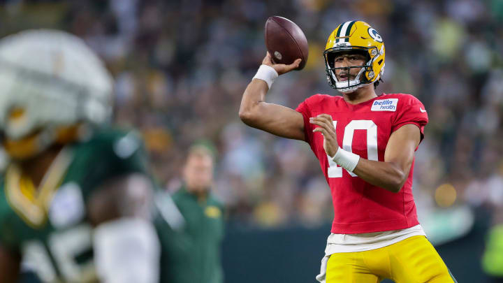 Green Bay Packers quarterback Jordan Love (10) passes the ball during Family Night on Saturday, August 3, 2024, at Lambeau Field in Green Bay, Wis. 
Tork Mason/USA TODAY NETWORK-Wisconsin