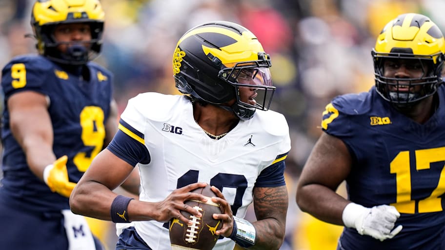 Bryce Underwood prepares to pass in Michigan’s spring game.