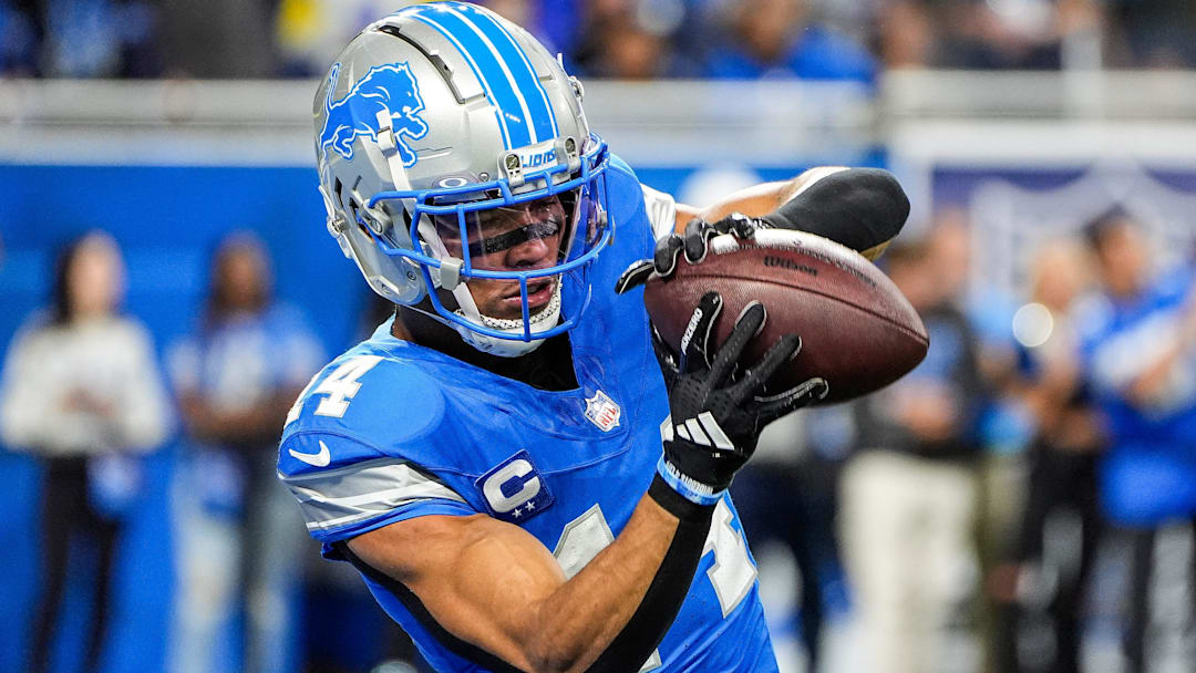 Detroit Lions wide receiver Amon-Ra St. Brown (14) warms up at Ford Field in Detroit on Sunday, September 8, 2024.