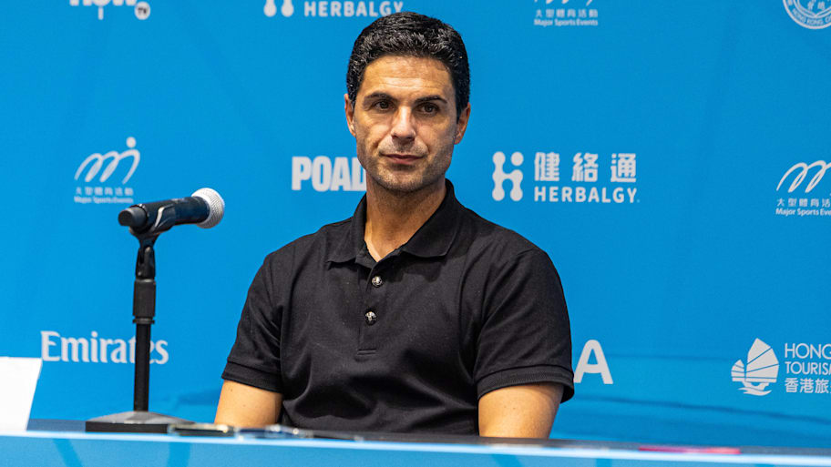 Mikel Arteta at a press conference.