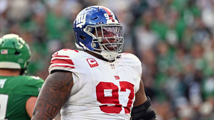 Oct 26, 2025; Philadelphia, Pennsylvania, USA; New York Giants defensive tackle Dexter Lawrence (97) against the Philadelphia Eagles at Lincoln Financial Field. Mandatory Credit: Eric Hartline-Imagn Images