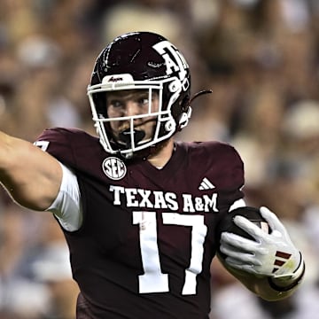 Texas A&M Aggies tight end Theo Melin Ohrstrom (17) motions during the first quarter against the New Mexico State Aggies at Kyle Field.