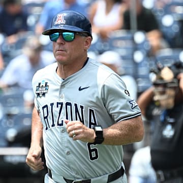 Jun 13, 2025; Omaha, Neb, USA; Arizona Wildcats head coach Chip Hale on the field during the game against the Coastal Carolina Chanticleers at Charles Schwab Field. 