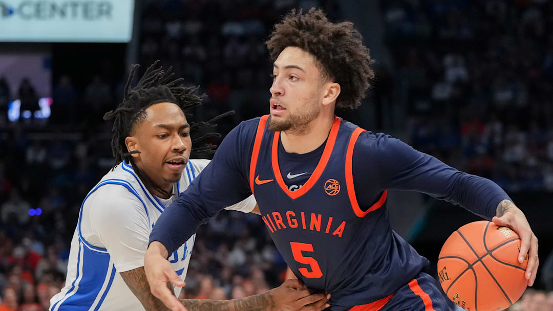 Virginia Cavaliers guard Sam Lewis