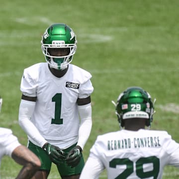 Sauce Gardner participates in a drill at the Jets' practice facility.
