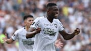 Luiz Henrique, do Botafogo, disputa o prêmio Rei da América