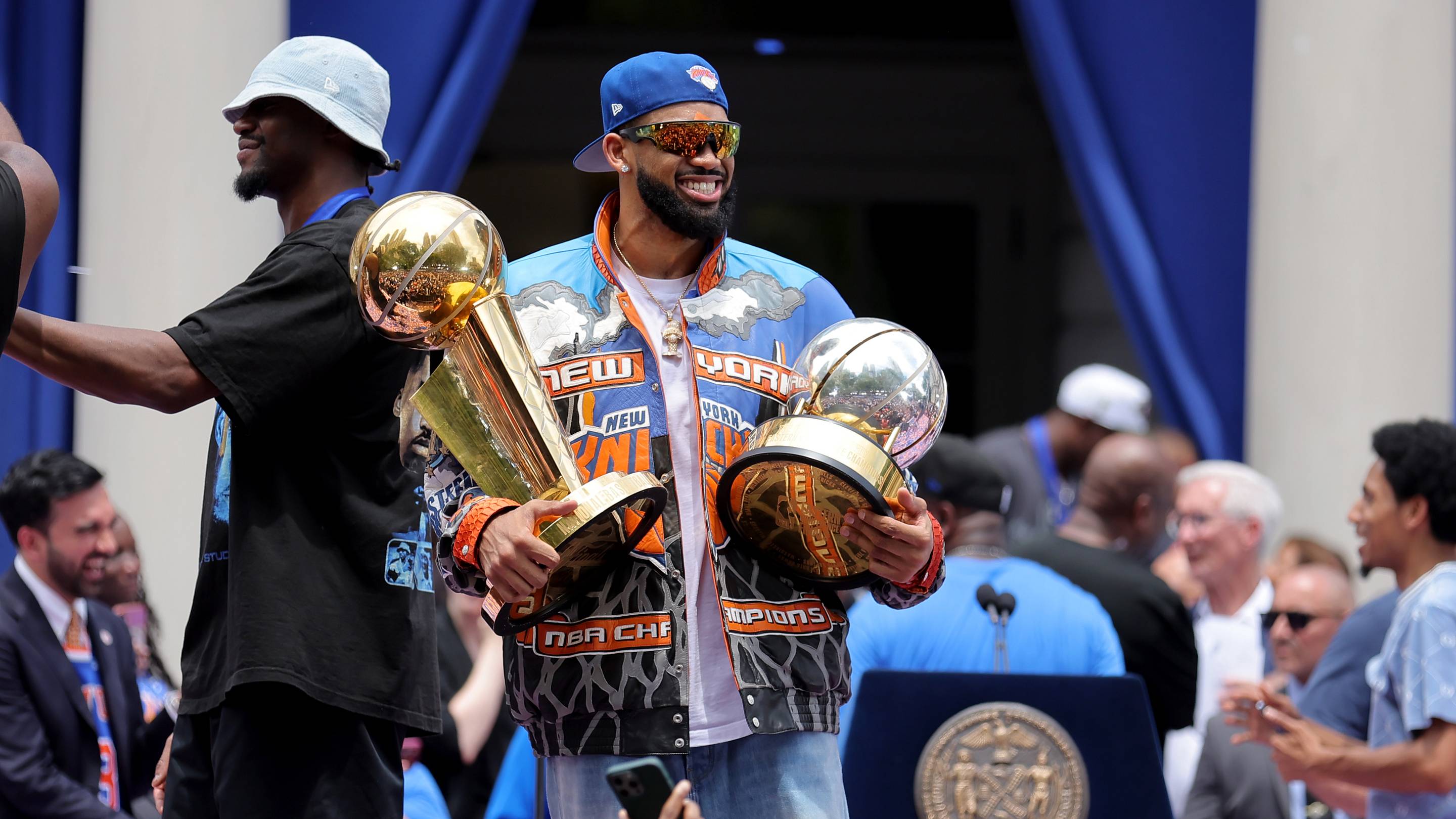 Knicks should at least acknowledge NBA Cup win on their championship banner