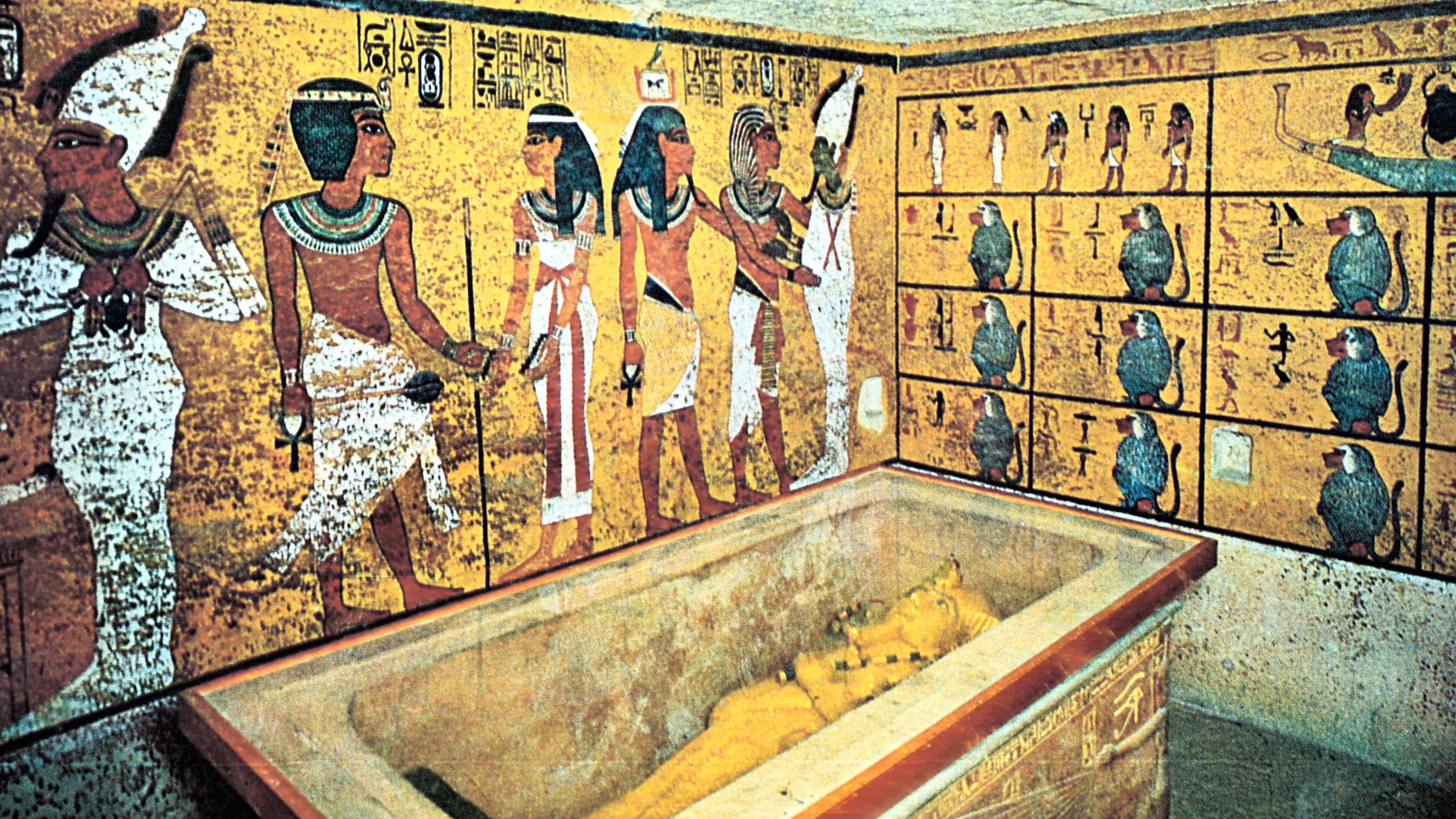 10 Fabulous Ancient Tombs