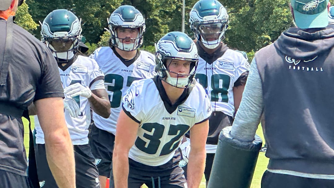 Safety Reed Blankenship prepares to do a drill during an Eagles OTA practice on June 3, 2025.