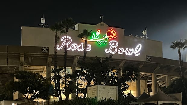 Rose Bowl sign.