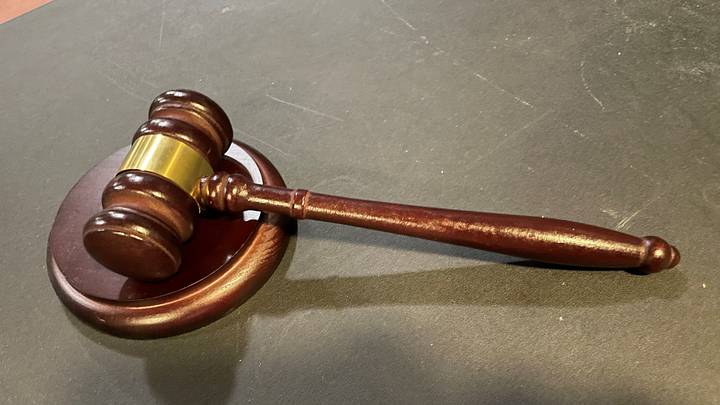 Fanatics, Players Associations, and Leagues Win Legal Case Similar to Panini v. Fanatics (featured). Photo by ON SI Collectibles