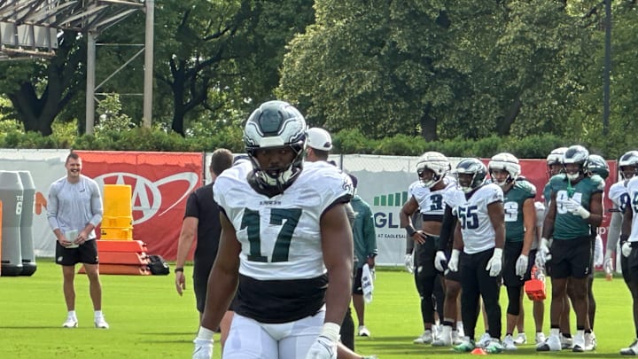 Eagles linebacker Nakobe Dean at training camp