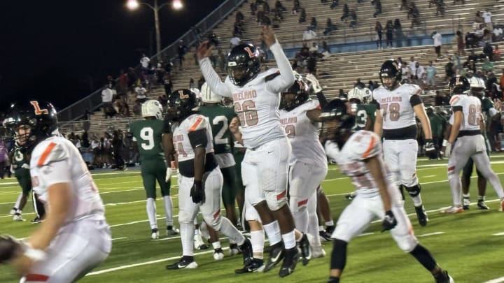 Lakeland stuns Miami Central in a defensive struggle at Traz Powell Stadium. 