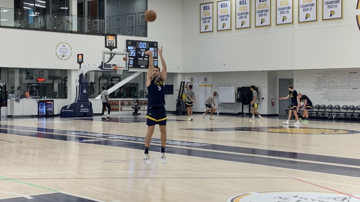 Indiana Pacers wing Dakota Mathias takes a jump shot during practice ahead of 2024 summer league play. (Mandatory Photo Credit: Pacers On SI)