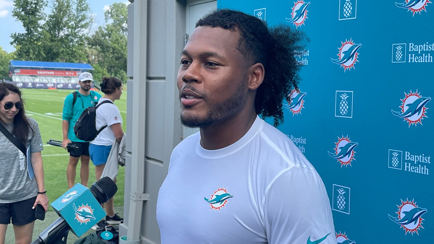 Miami Dolphins WR Dee Eskridge Keeping it Humble As He Keeps Making Plays