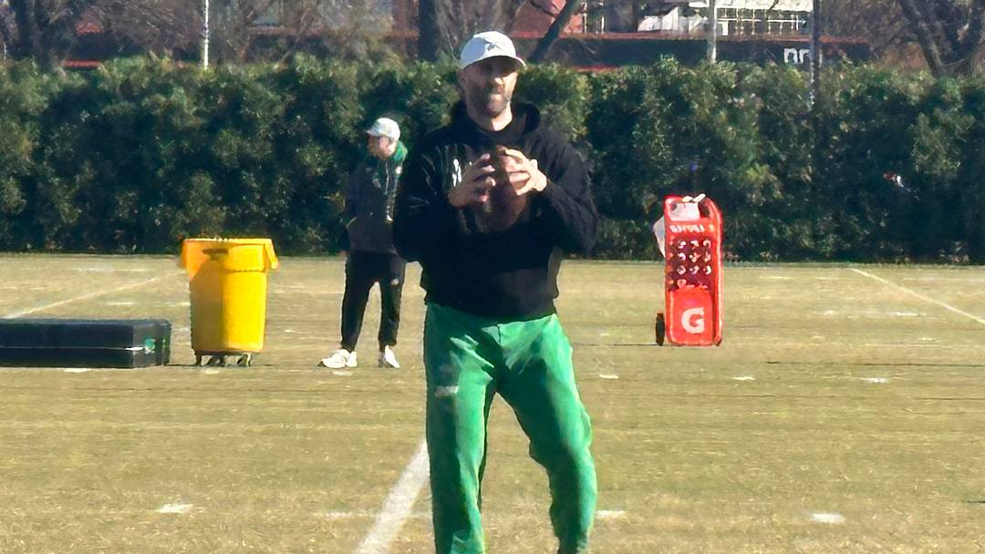 Eagles coach Nick Sirianni at practice on Nov. 14, 2025. Eagles coach Nick Sirianni at practice on Nov. 14, 2025.