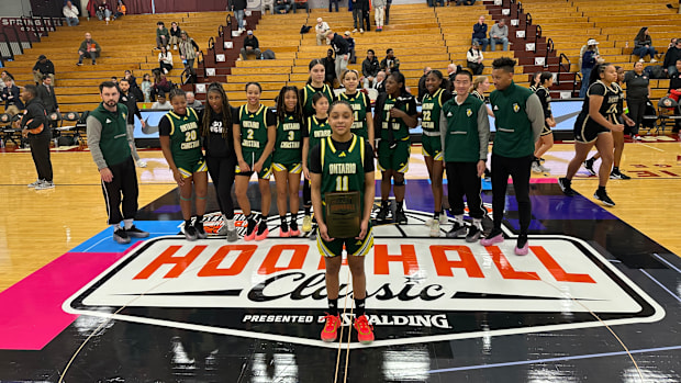 High school basketball; Kaleena smith