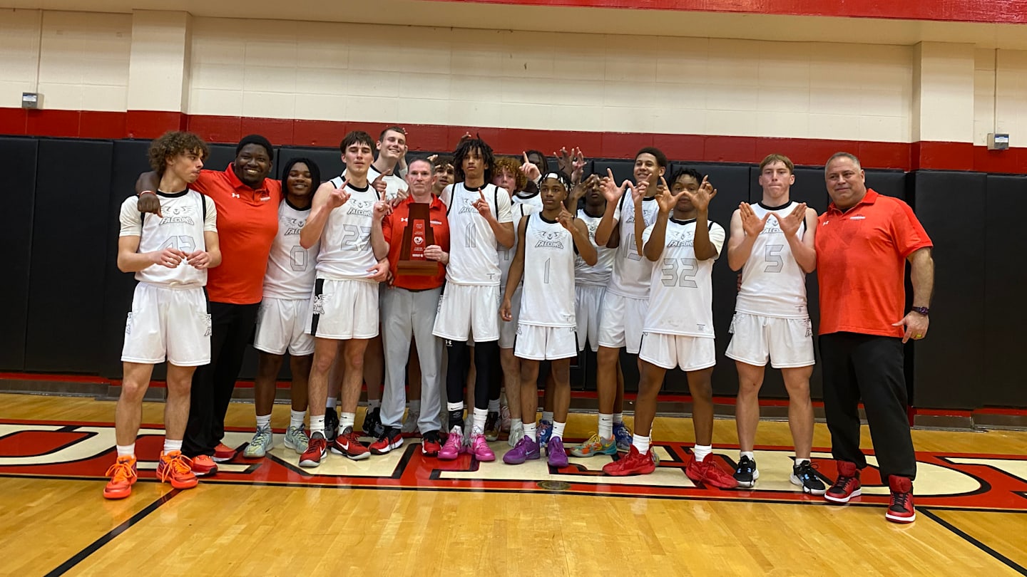 Dunedin (Florida) wins first boys basketball district championship since 1968