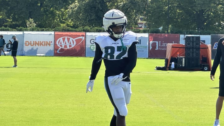 Eagles rookie receiver Ainias Smith