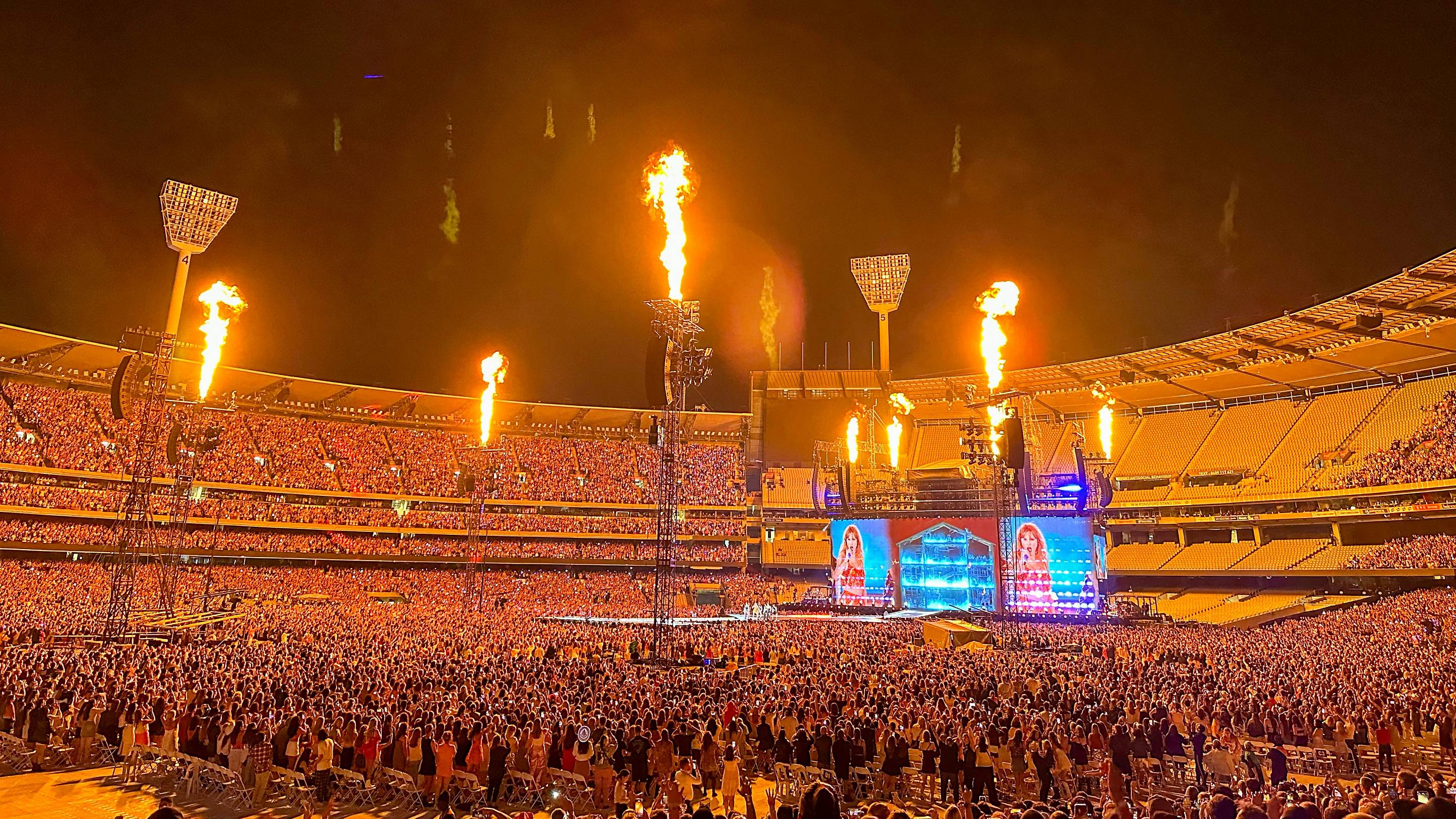49ers-Rams Set to Make NFL History at Iconic Melbourne Cricket Ground