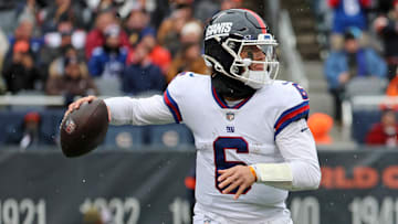 Nov 9, 2025; Chicago, Illinois, USA; New York Giants quarterback Jaxson Dart (6) drops back to pass against the Chicago Bears during the first half at Soldier Field. 