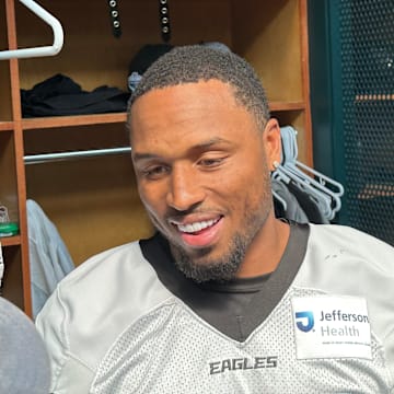 Eagles cornerback Isaiah Rodgers