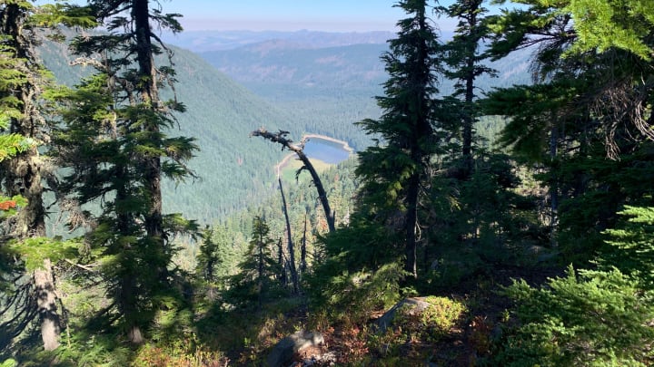 View of Pamelia Lake from high above on the Pacific Crest Trail in the Jefferson Wilderness.