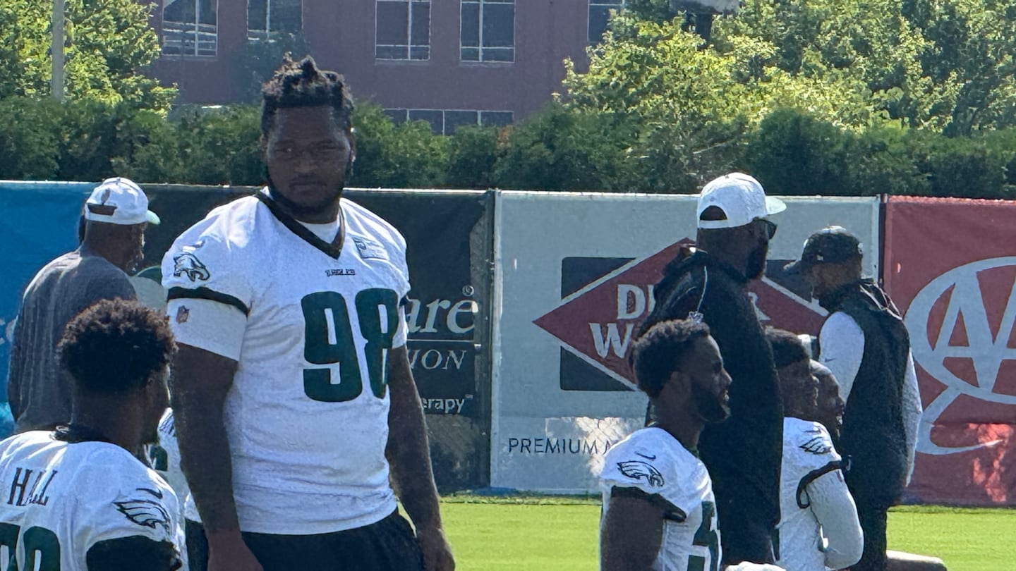 Eagles Jalen Carter Moves On From Spitgate Makes Season Debut A