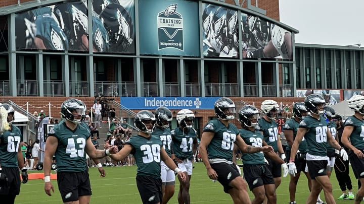 Eagles players prepare for Day 2 of training camp