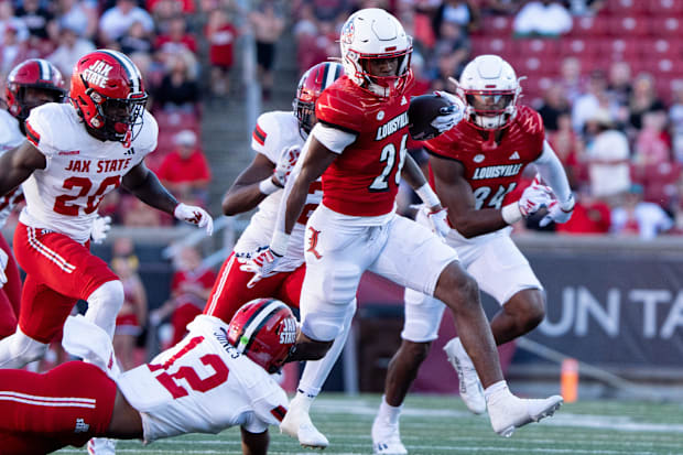 Louisville Cardinals running back Duke Watson (26)