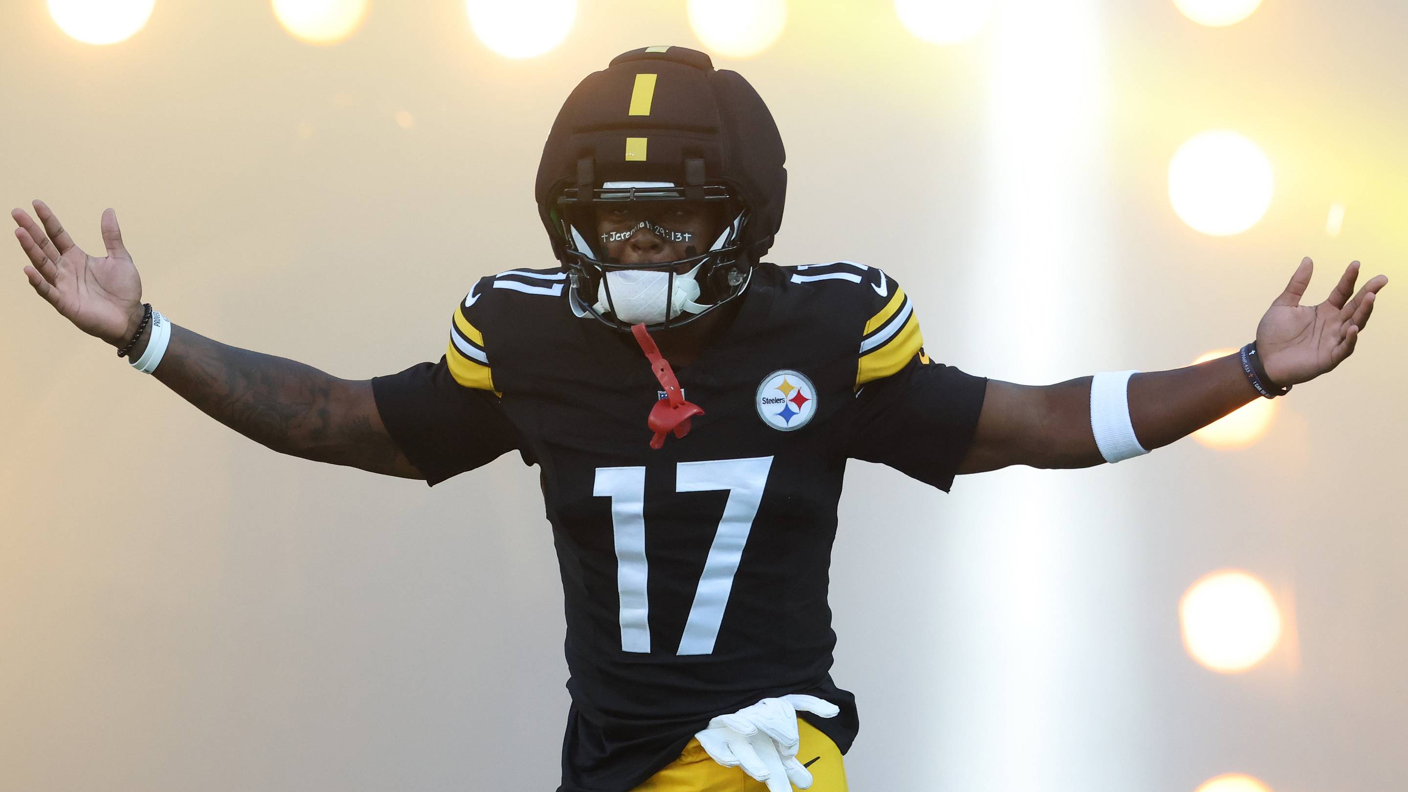 Steelers Have Superstar Potential in This Rookie