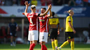 Wechselt Nico Schlotterbeck (links) zum BVB?