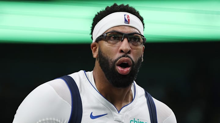 San Antonio Spurs v Dallas Mavericks