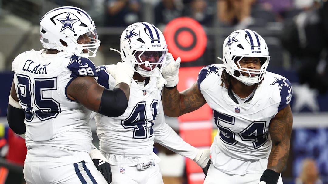 Oct 19, 2025; Arlington, Texas, USA; Dallas Cowboys defensive end Donovan Ezeiruaku (41) celebrates after a sack against the Washington Commanders during the fourth quarter of the game at AT&T Stadium. Mandatory Credit: Kevin Jairaj-Imagn Images