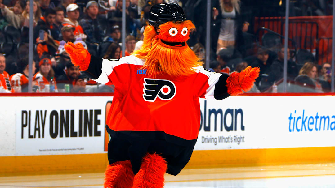 Pittsburgh Penguins v Philadelphia Flyers