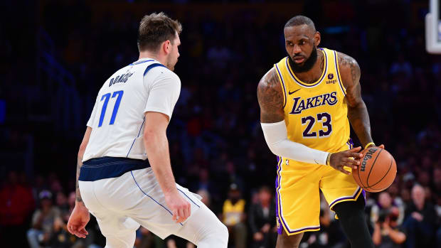 Dallas Mavericks guard Luka Doncic and Lakers forward LeBron Jame