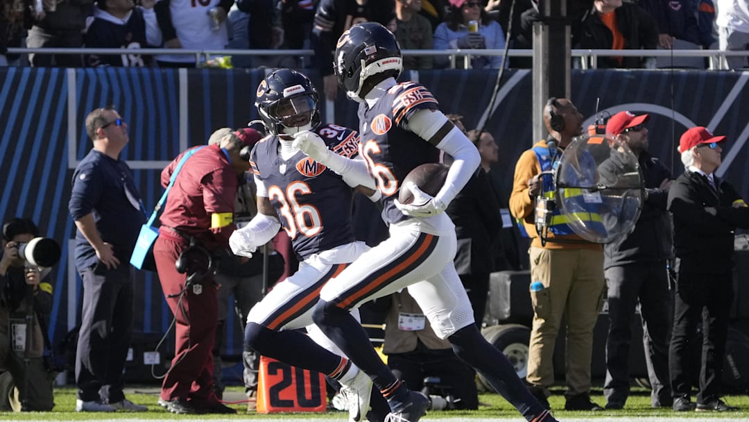 Nov 23, 2025; Chicago, Illinois, USA; Chicago Bears cornerback Nahshon Wright (26) reacts with safety Jonathan Owens (36) after making an interception against the Pittsburgh Steelers during the first half at Soldier Field. Mandatory Credit: David Banks-Imagn Images Nov 23, 2025; Chicago, Illinois, USA; Chicago Bears cornerback Nahshon Wright (26) reacts with safety Jonathan Owens (36) after making an interception against the Pittsburgh Steelers during the first half at Soldier Field. Mandatory Credit: David Banks-Imagn Images