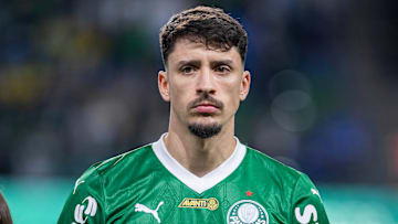Piquerez sofreu um trauma no pé, mas tem chances de atuar hoje