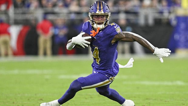 Baltimore Ravens wide receiver Zay Flowers (4) runs after a second quarter catch against the Cincinnati Bengals at M&T Bank.