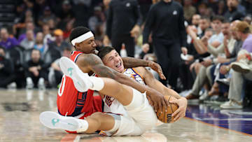 Los Angeles Clippers v Phoenix Suns