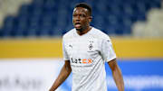 Denis Zakaria steht bei etlichen Klubs auf dem Zettel.